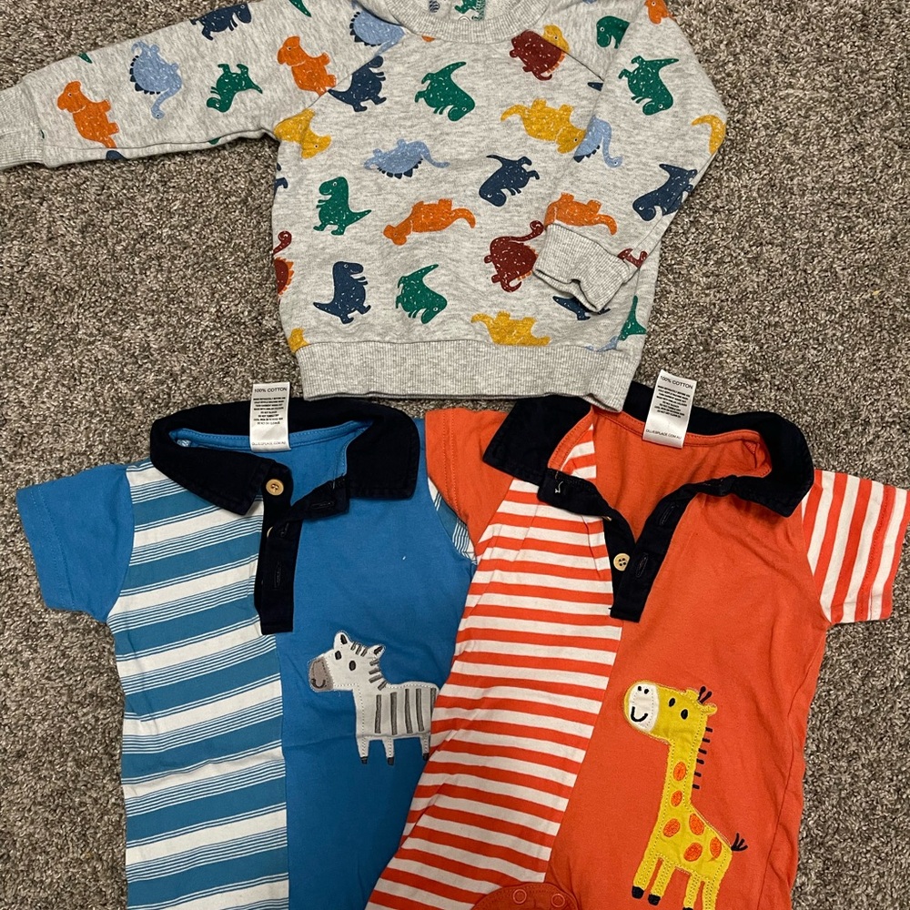 Ollie’s Place Pair of Onesies + sweatshirt | 3-6 months